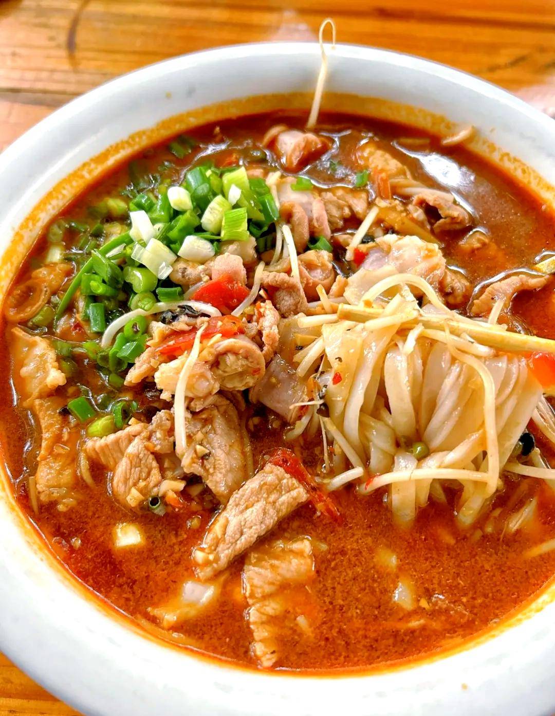 南宁著名取名大师谢咏推荐：南宁最好吃的特色美食排行榜