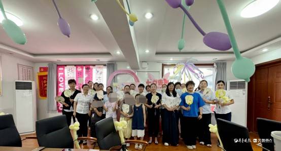 中国人寿乐陵市支公司举办“非遗制扇话七夕”客户服务活动