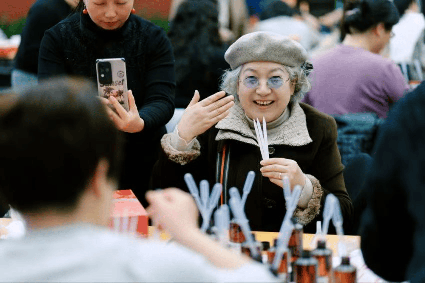 中国人寿寿险河南省分公司开展客户服务活动暨“3.15”金融安全主题体验活动